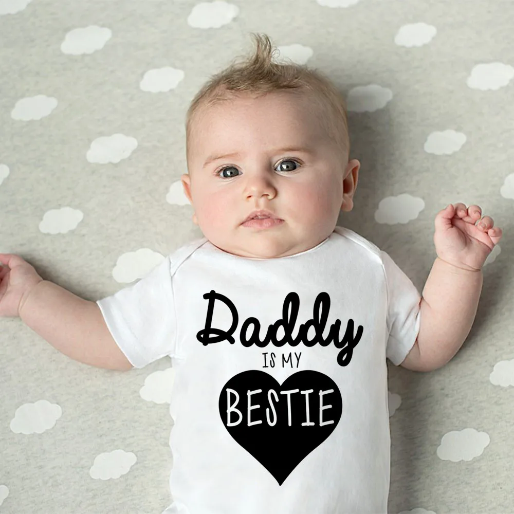 Daddy Is My Bestie Cute Baby B - đánh giá và giá Baby Sleep Suit